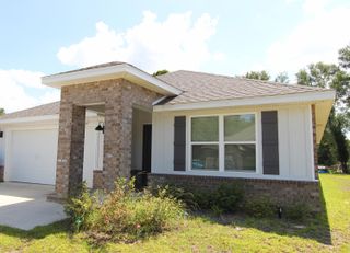 5372 Wyndell Circle, Crestview, FL 32539