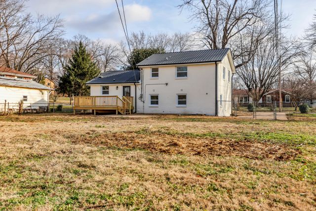 115 James Dr, Clarksville, TN 37042