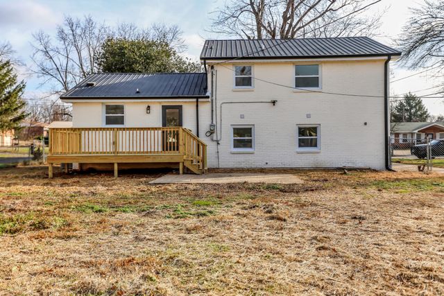 115 James Dr, Clarksville, TN 37042
