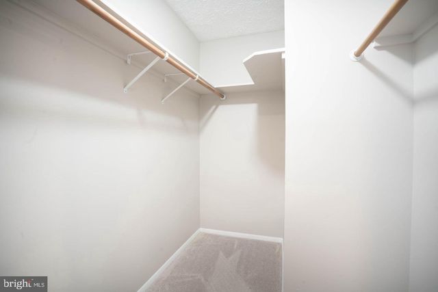 8015 STEEPLE CHASE CT, Springfield, VA 22153