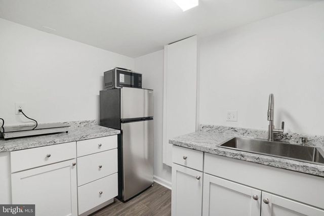 8015 STEEPLE CHASE CT, Springfield, VA 22153