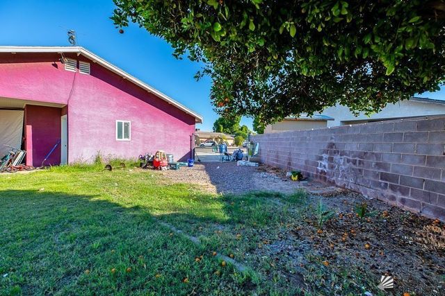 2097 W Del Sol Ln, Yuma, AZ 85364