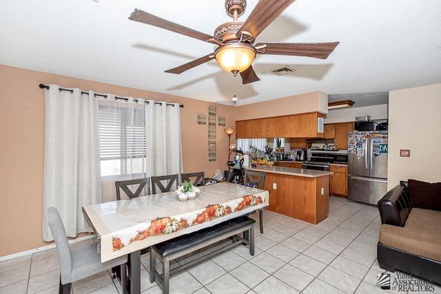 2097 W Del Sol Ln, Yuma, AZ 85364