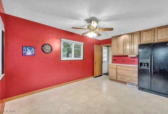 5052 Arlington Road, Green, OH 44720