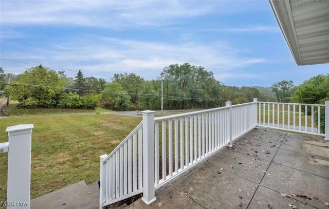 5052 Arlington Road, Green, OH 44720