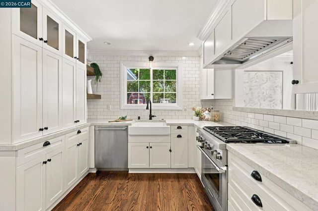 3173 Manor Ave, Walnut Creek, CA 94597