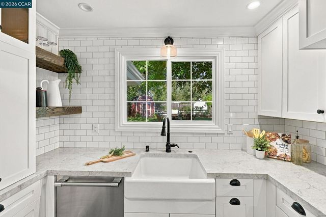 3173 Manor Ave, Walnut Creek, CA 94597