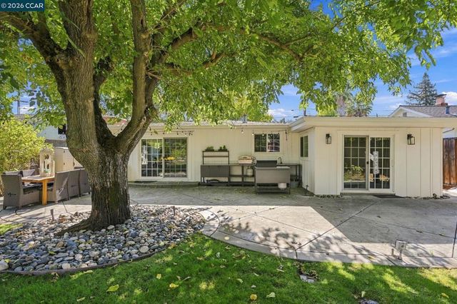 3173 Manor Ave, Walnut Creek, CA 94597