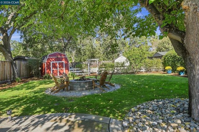 3173 Manor Ave, Walnut Creek, CA 94597