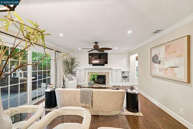 3173 Manor Ave, Walnut Creek, CA 94597