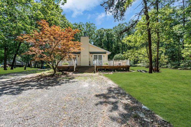 571 Whitecomb Avenue, Jackson, NJ 08527