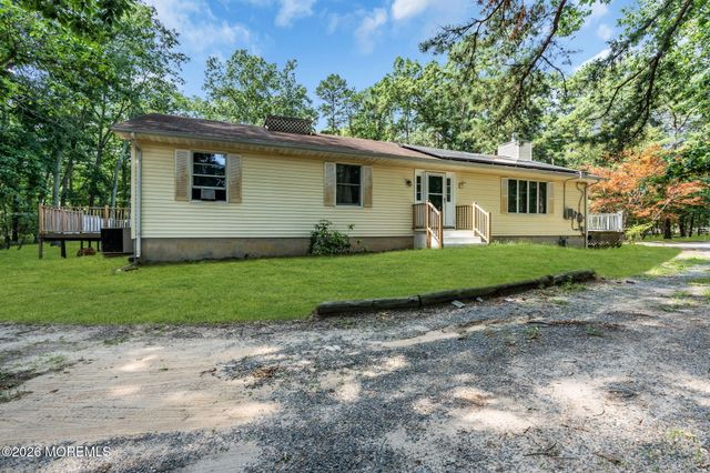 571 Whitecomb Avenue, Jackson, NJ 08527