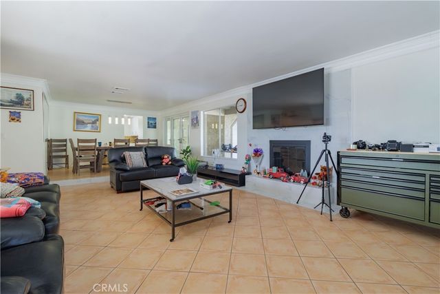 750 Woodlawn, San Bernardino, CA 92407