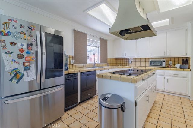 750 Woodlawn, San Bernardino, CA 92407