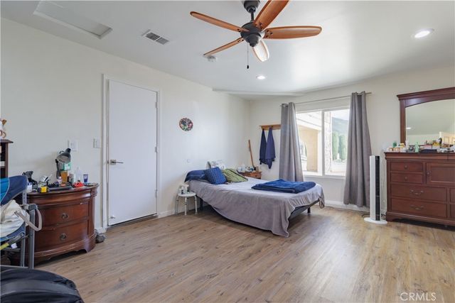 750 Woodlawn, San Bernardino, CA 92407