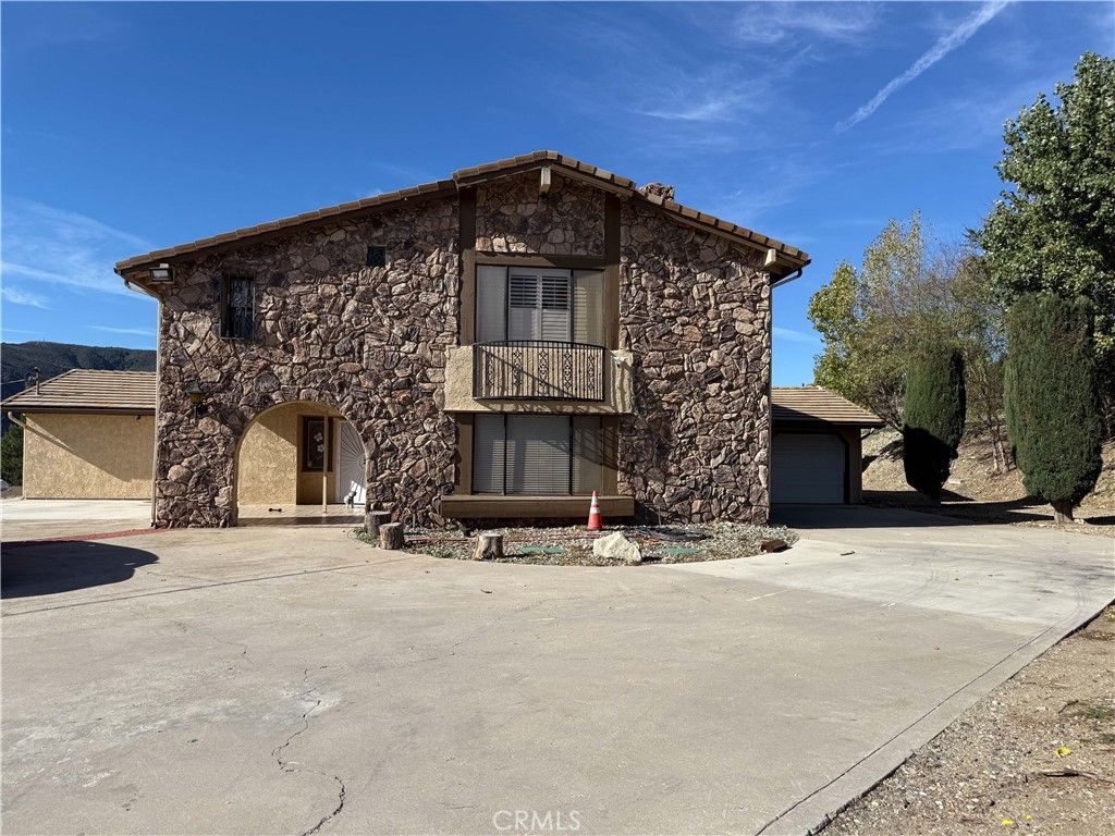 750 Woodlawn, San Bernardino, CA 92407