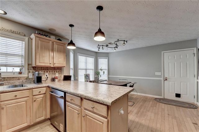 8415 Meadowgrove Lane, Gainesville, GA 30506