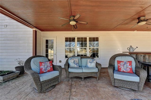 8415 Meadowgrove Lane, Gainesville, GA 30506