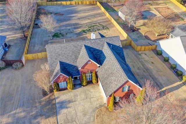 8415 Meadowgrove Lane, Gainesville, GA 30506