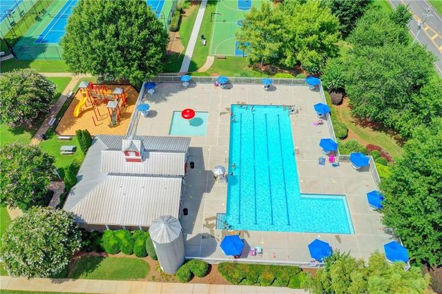 8415 Meadowgrove Lane, Gainesville, GA 30506