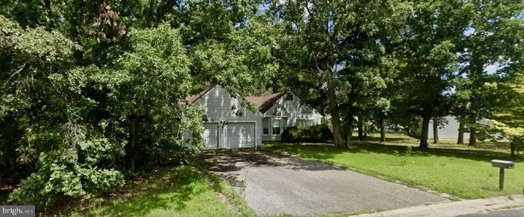 12 JASON DR, Millville, NJ 08332