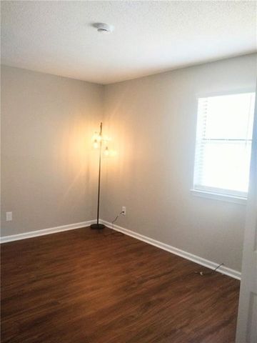 990 Forest Path, Stone Mountain, GA 30088