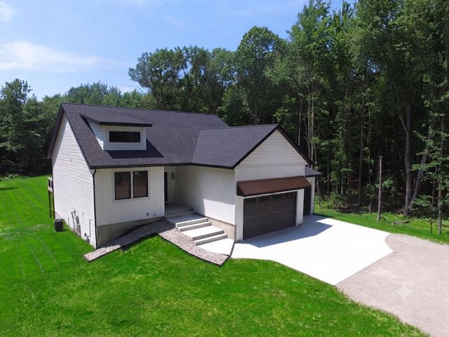 16229 148th Avenue, Spring Lake Twp, MI 49456