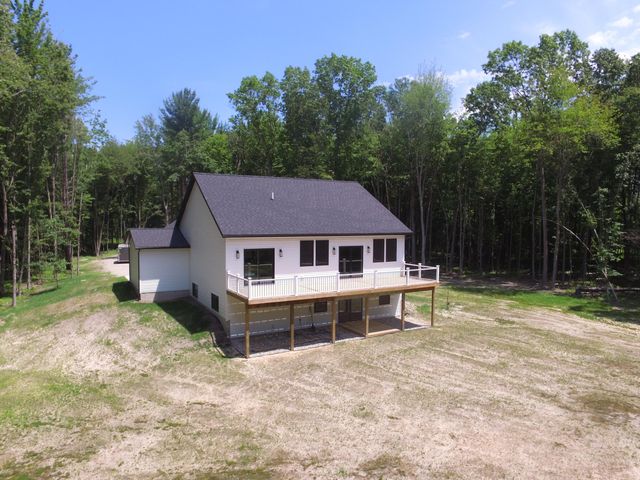 16229 148th Avenue, Spring Lake Twp, MI 49456