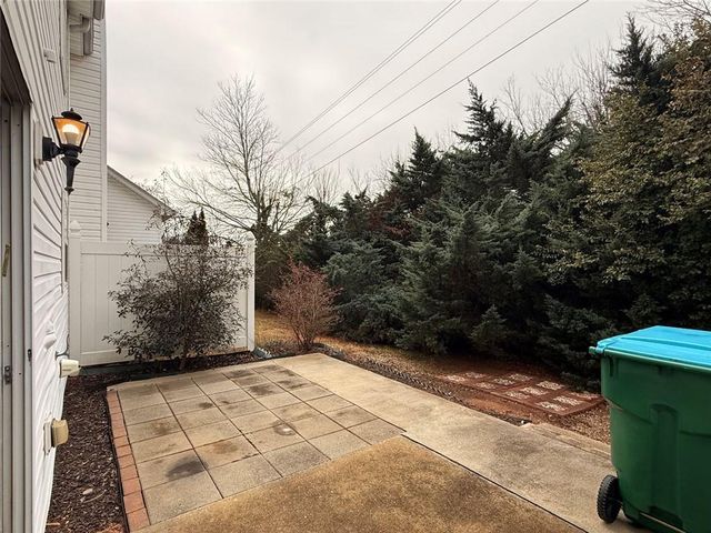 342 Cottonwood Creek Circle, Canton, GA 30114