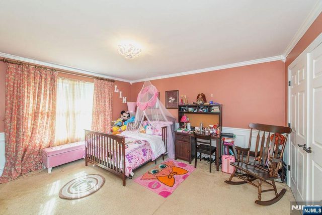 68 Eileen, Cedar Grove, NJ 07009