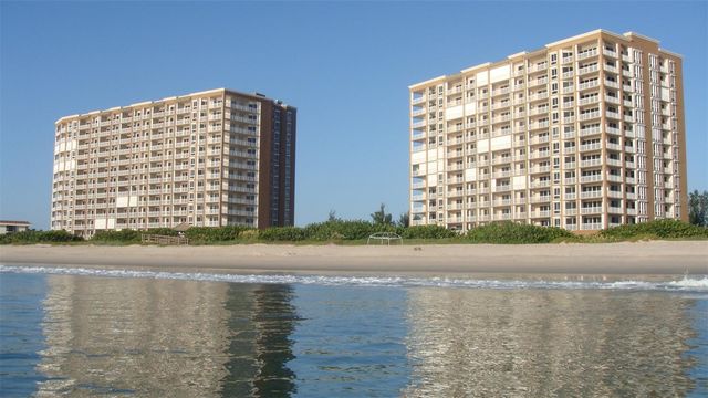 4180 N HIGHWAY A1A 805, Hutchinson Island, FL 34949