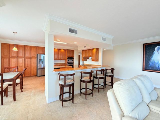 4180 N HIGHWAY A1A 805, Hutchinson Island, FL 34949