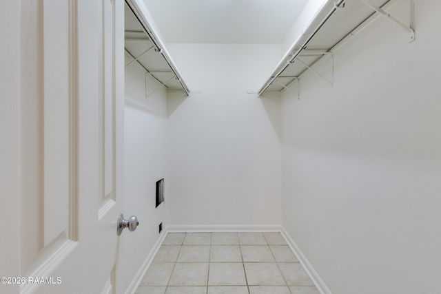 701 S College Road, Lafayette, LA 70503