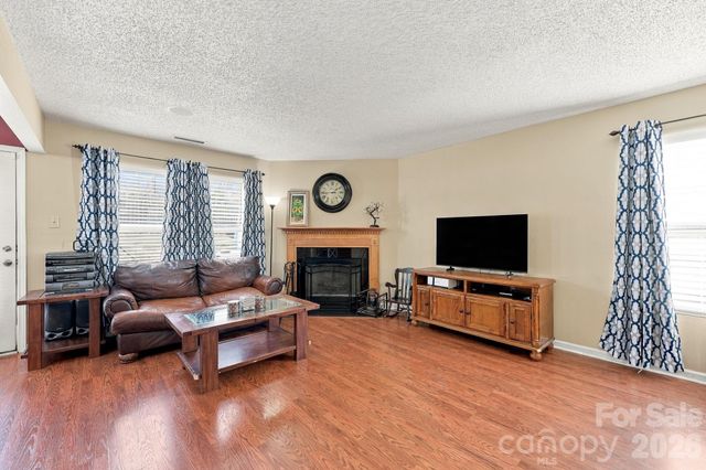 4331 Saint Catherines Court, Concord, NC 28025