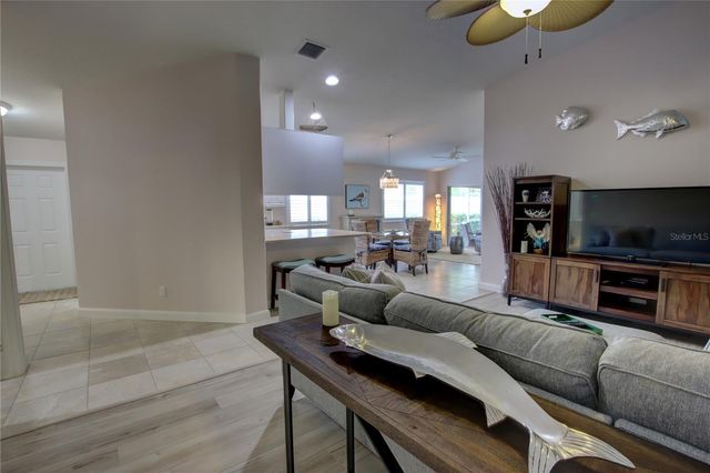 11801 FAN TAIL LANE, Orlando, FL 32827