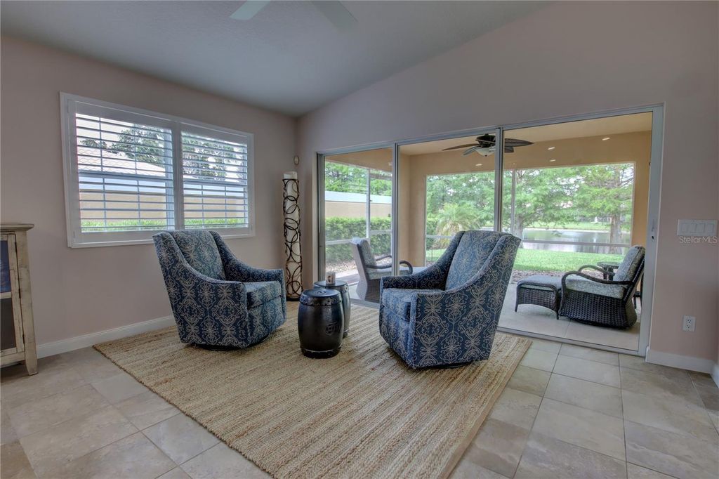 Image 22 of property listing at 11801 FAN TAIL LANE, Orlando, FL 32827