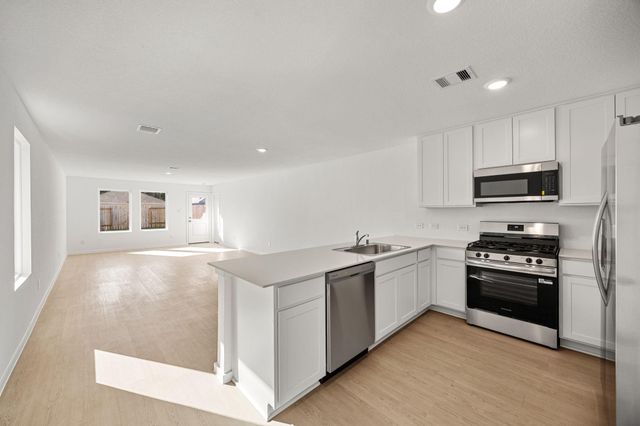 31433 Moore Road, Magnolia, TX 77354