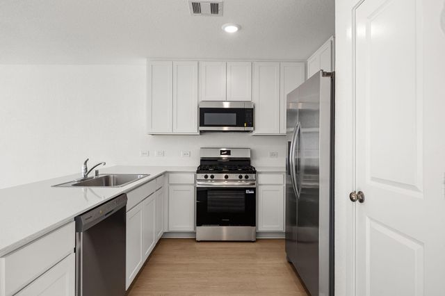 31433 Moore Road, Magnolia, TX 77354