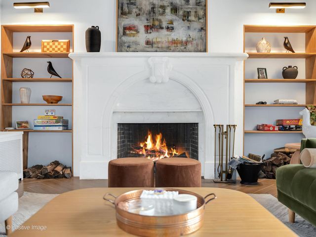 231 S Arlington Avenue, Elmhurst, IL 60126