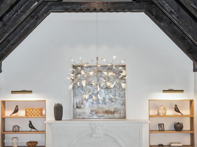 231 S Arlington Avenue, Elmhurst, IL 60126