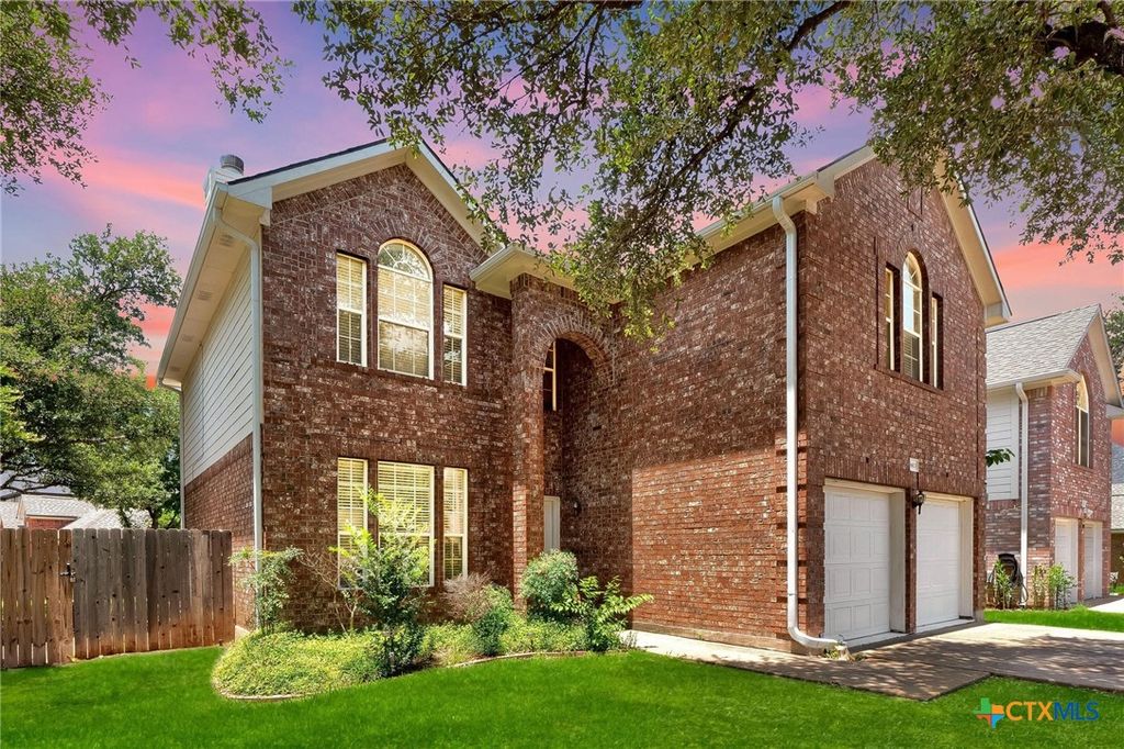 8613 Glen Canyon Drive, Round Rock, TX 78681