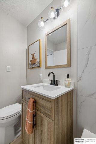 1544 Burnham Street, Lincoln, NE 68502