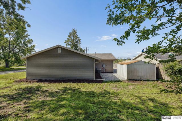 1544 Burnham Street, Lincoln, NE 68502
