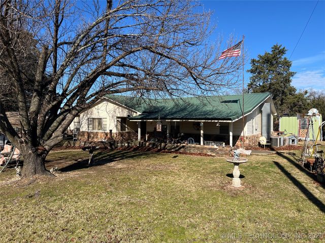 449315 Hwy 100, Vian, OK 74962