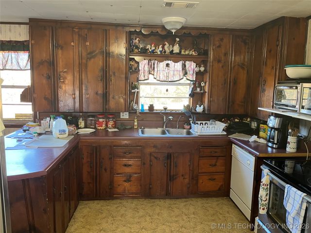 449315 Hwy 100, Vian, OK 74962