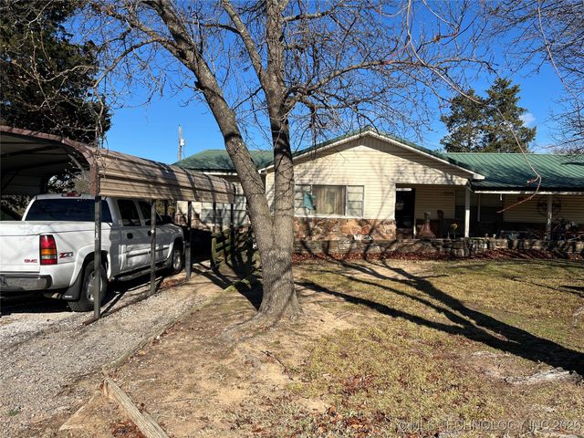 449315 Hwy 100, Vian, OK 74962