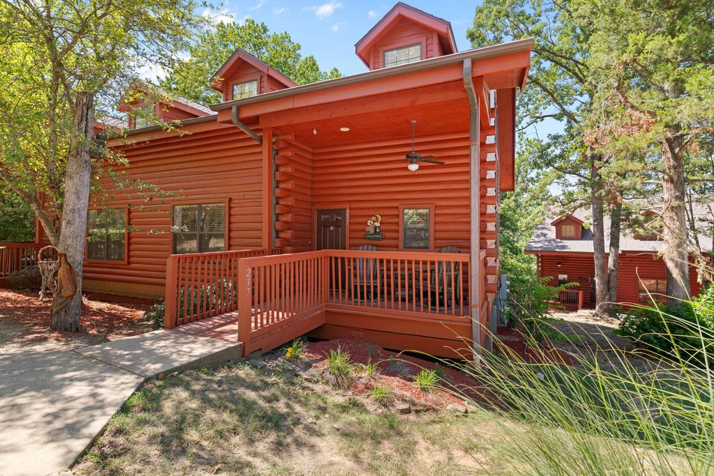 237 Oakridge Road, 2, Branson, MO 65616