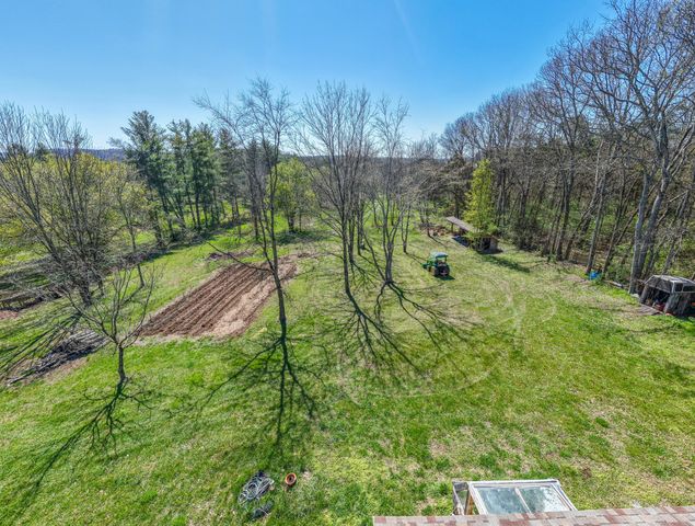 1889 W Harpeth Rd, Franklin, TN 37064