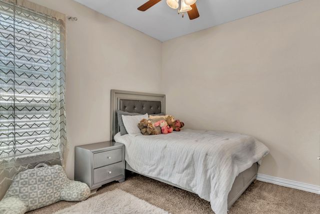 100 Decoy Ln, Hallsville, TX 75650