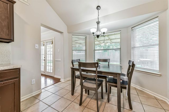 10510 Eagle Rock Court, La Porte, TX 77571